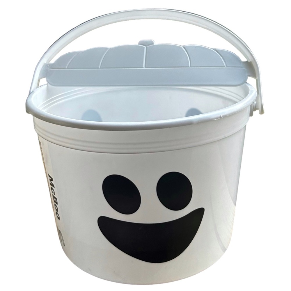 McDonald’s 2022 Halloween Bucket White Ghost McBoo Happy Meal Pail Trick Treat